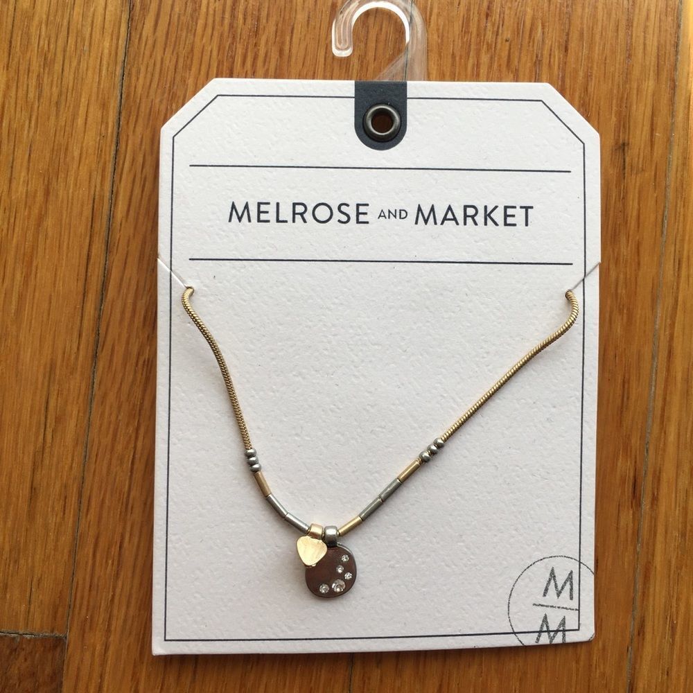 — Melrose and Market — Gold Charm Heart Necklace